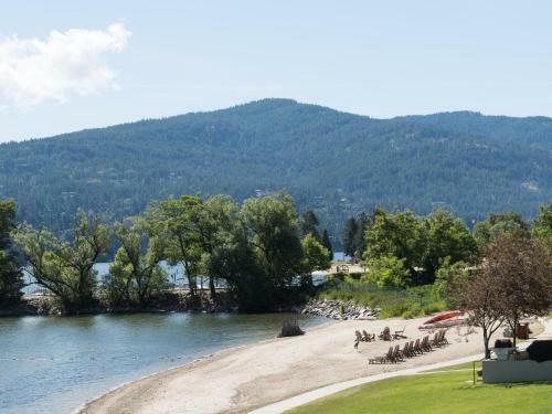 Seasons At Sandpoint Condo #7201