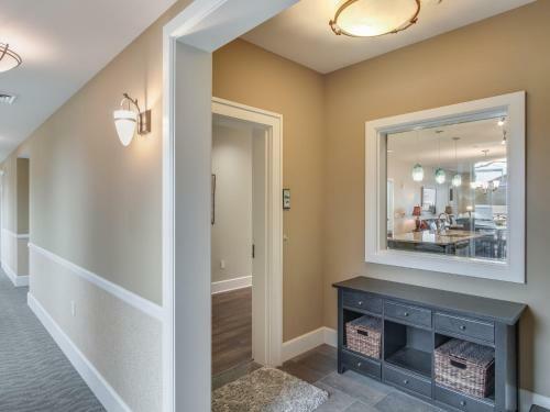 Seasons At Sandpoint Condo #124