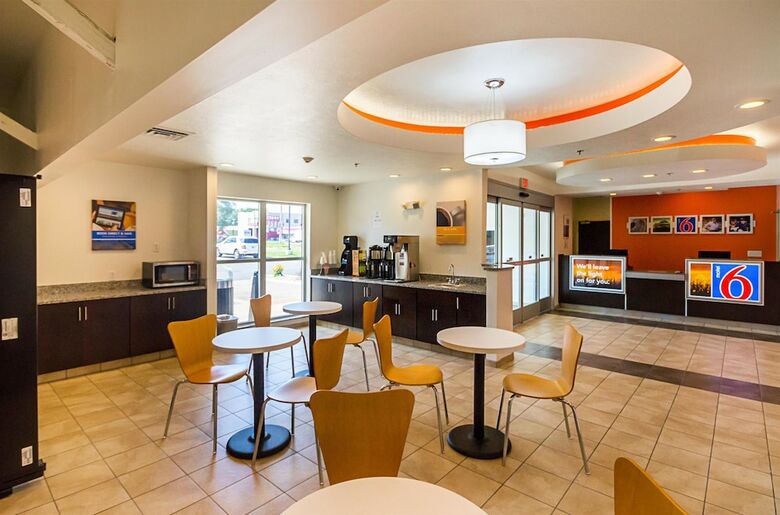 Hotel Motel 6 South Bend - Mishawaka