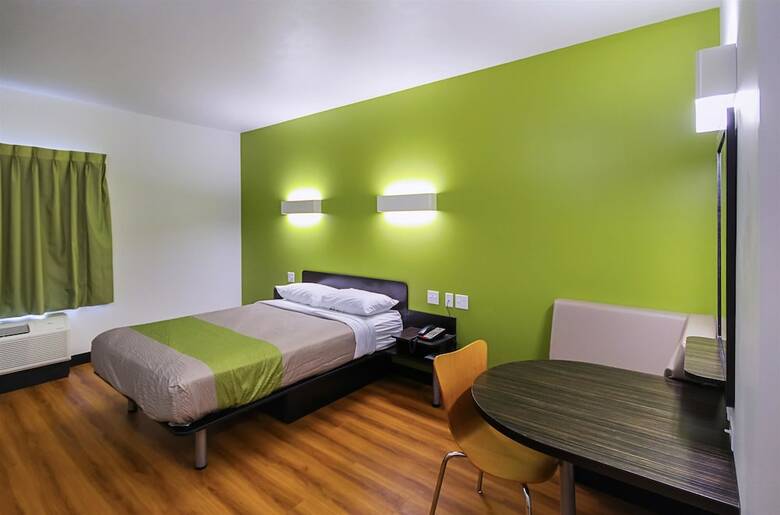 Hotel Motel 6 South Bend - Mishawaka