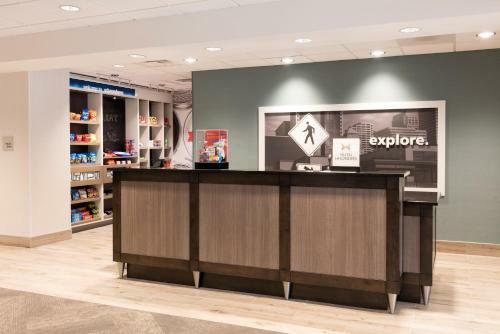 Hotel Hampton Inn & Suites By Hilton Chicago Schaumburg Il