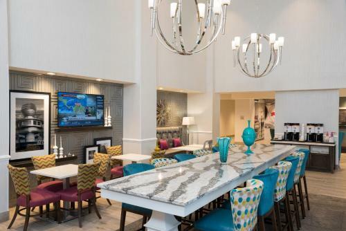 Hotel Hampton Inn & Suites By Hilton Chicago Schaumburg Il