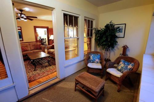 Bed & Breakfast The Oliver Inn