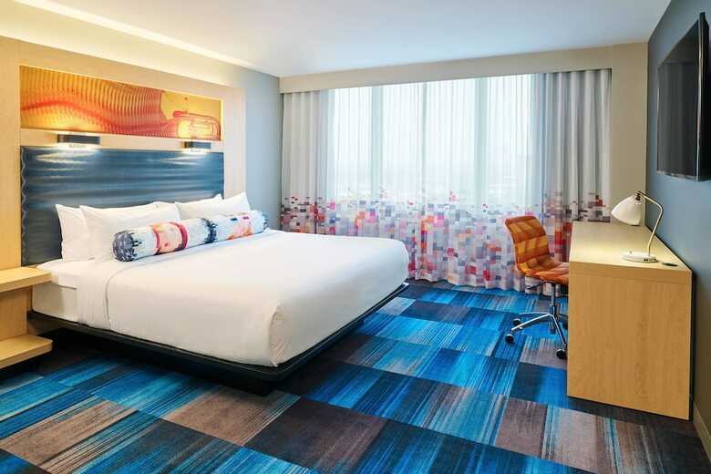 Hotel Aloft South Bend