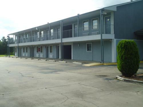 Posada Economy Inn Carencro