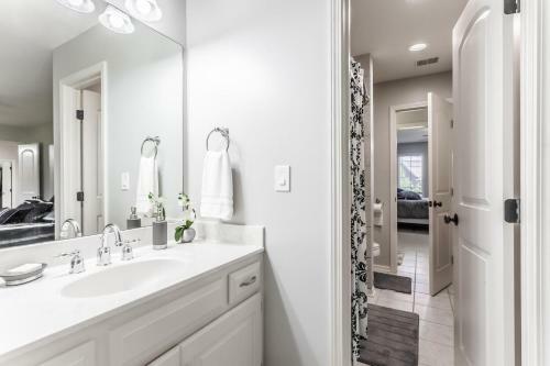 Ks - Overland Park - 9711 W 145th Ter