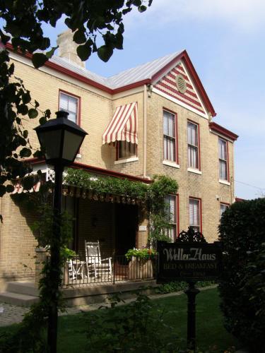 Weller Haus Bed, Breakfast & Event Center