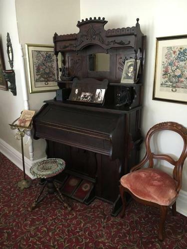 Posada Grand Victorian Inn