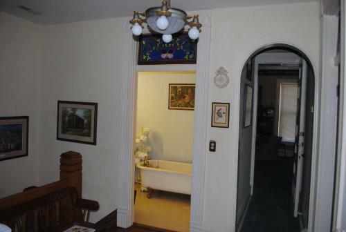 L&n Bed And Breakfast Ltd