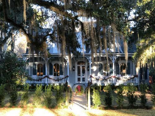 Bed & Breakfast St. Francisville Inn