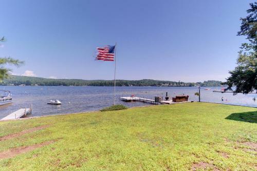 Long Lake Lounger