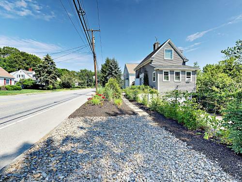 10 Ocean Street Cottage