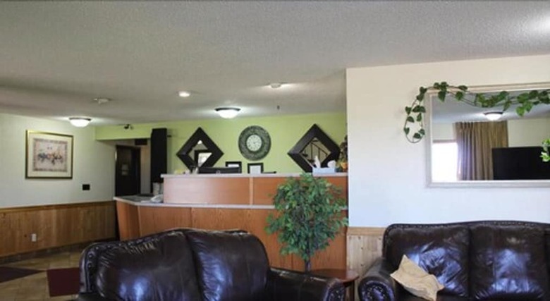 Hotel East Grand Inn