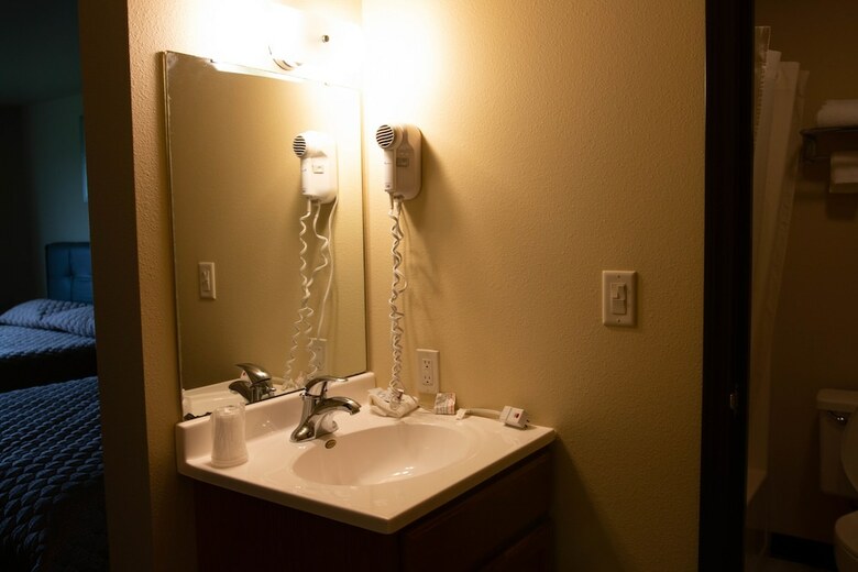 Hotel East Grand Inn