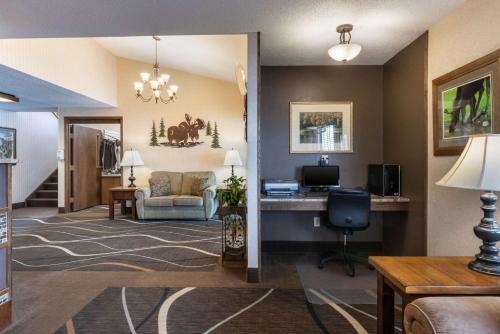 Hotel Quality Inn & Suites