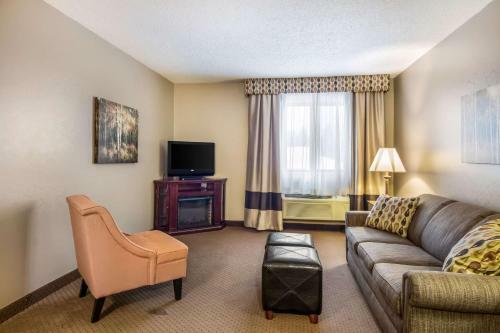 Hotel Quality Inn & Suites