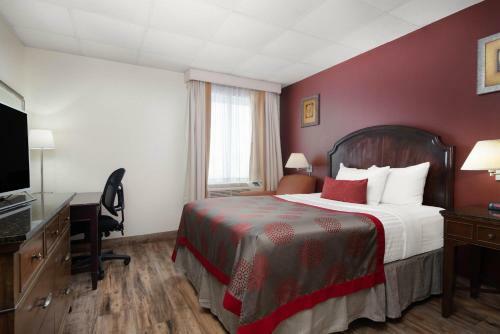Hotel Ramada By Wyndham Albert Lea
