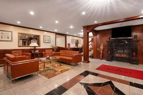 Hotel Ramada By Wyndham Albert Lea