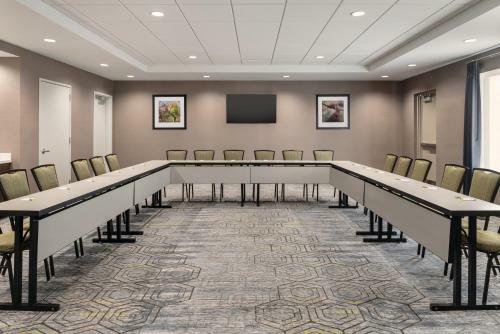 Hotel Hampton Inn Brooklyn Park