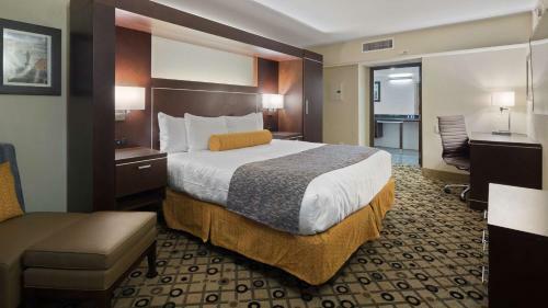 Best Western Premier Detroit Southfield Hotel