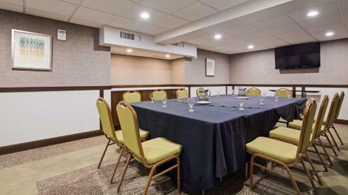 Best Western Premier Detroit Southfield Hotel