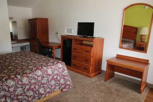 Frontier Motel