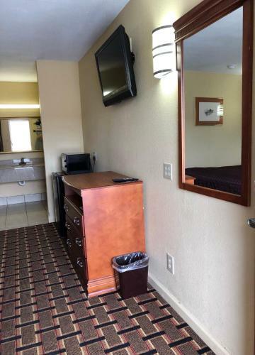 Motel Americas Best Value Inn-indianola