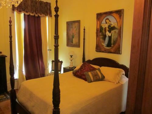 Bed & Breakfast Baer House Inn