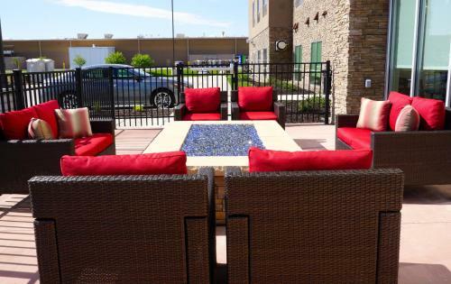 Hotel Holiday Inn Express & Suites Omaha - Millard Area