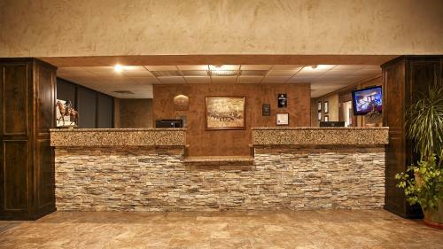 Best Western Plus Raton Hotel