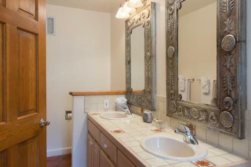 1078 Governor Dempsey Drive House