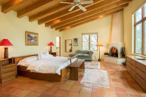 1078 Governor Dempsey Drive House