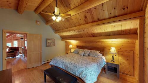 Lake Placid & Whiteface Grand Pines Lodge