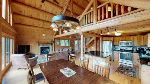 Lake Placid & Whiteface Grand Pines Lodge