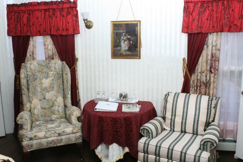 The Gridley Inn B&B