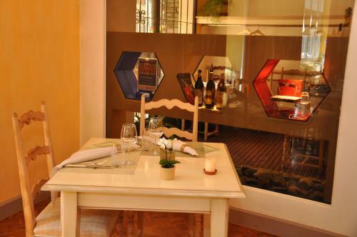 Hostal H�tel-restaurant De La Tour