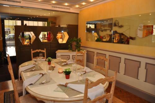 Hostal H�tel-restaurant De La Tour