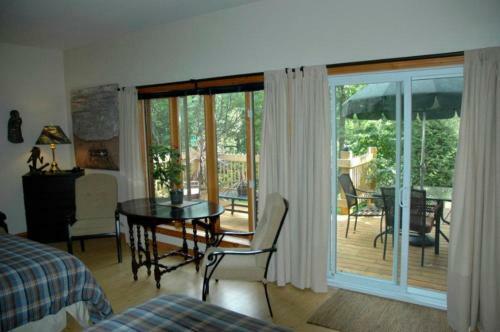 Bed & Breakfast G�te Au Pied Du Courant