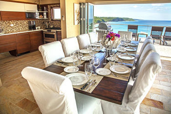 Hotel Ceblue Villas & Beach Resort