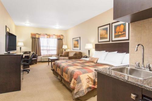 Hotel Ramada Pincher Creek