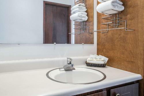 Hotel Knights Inn Boardman