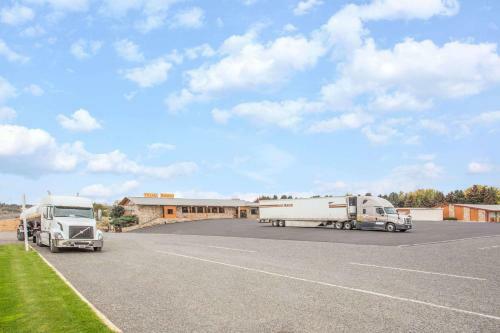 Hotel Knights Inn Boardman