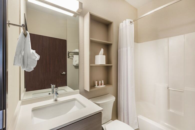 Hotel Microtel Inn & Suites By Wyndham Perry