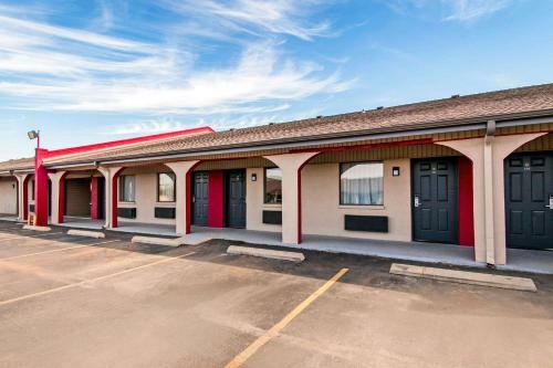 Hotel Rodeway Inn - Pauls Valley