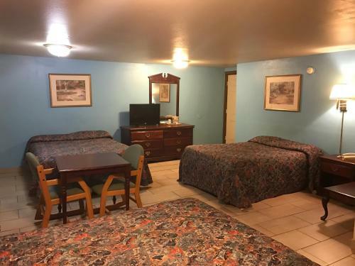 Motel Hwy Express Inn & Suites