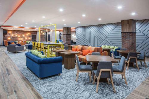 Hotel La Quinta By Wyndham Owasso