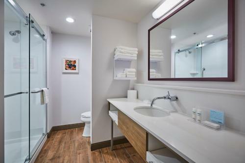 Hotel Hampton Inn & Suites Roseburg