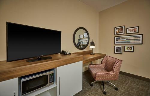 Hotel Hampton Inn & Suites Roseburg
