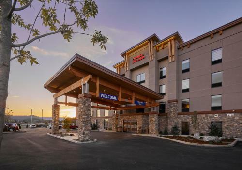 Hotel Hampton Inn & Suites Roseburg