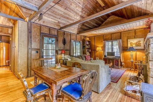 Bon Fir Cabin